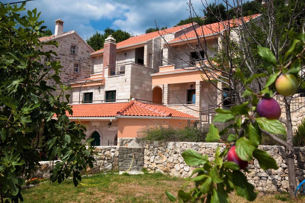 Villa Marija Podgora Exterior photo